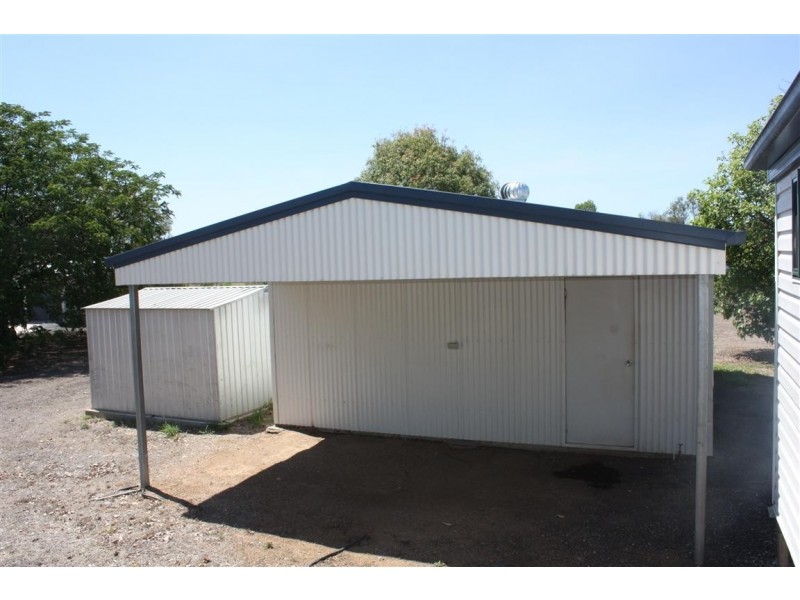 2 Retro Street, Capella QLD 4723