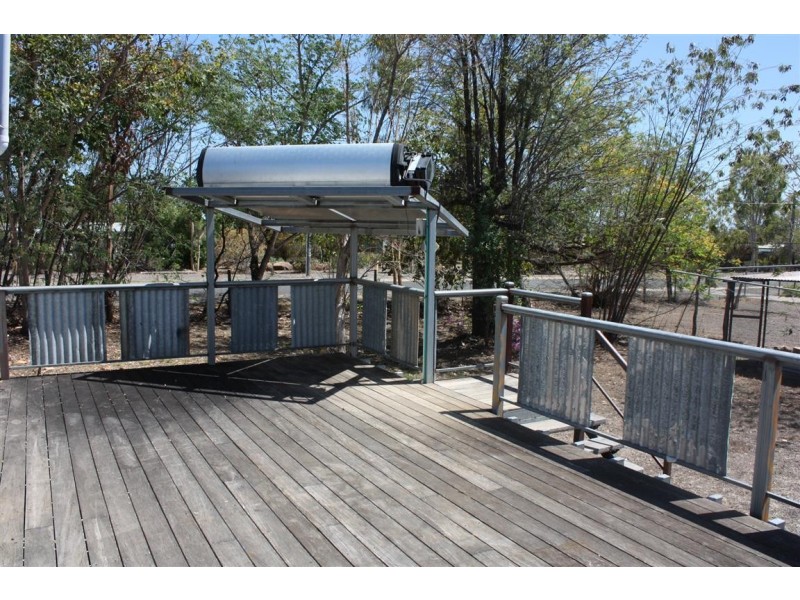 2 Retro Street, Capella QLD 4723