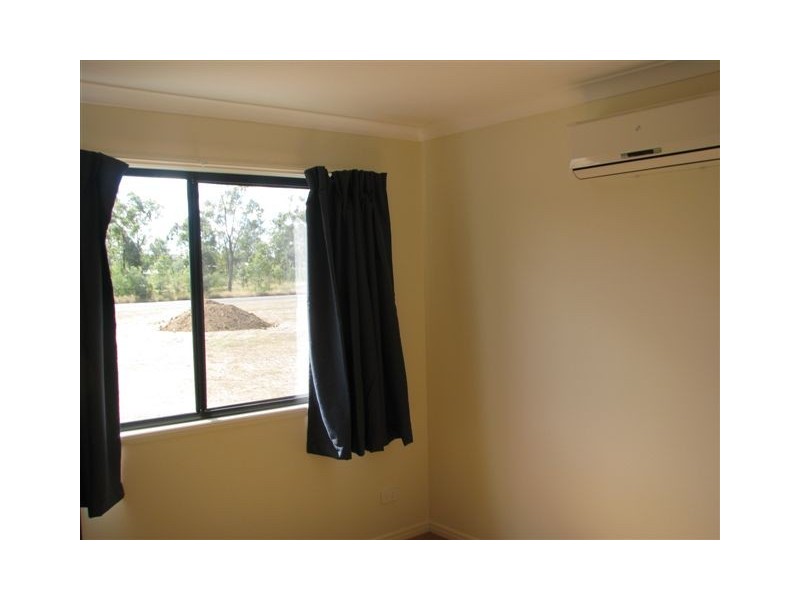 Middlemount QLD 4746 Emerald Real Estate Withdrawn