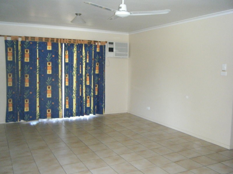 1/45 Baker Street, Emerald QLD 4720