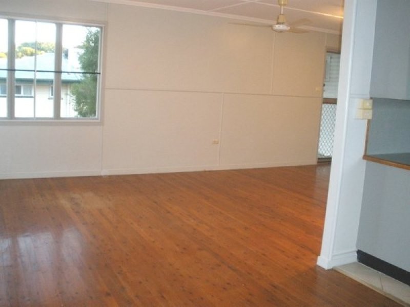 14 Yellowwood Street, Blackwater QLD 4717