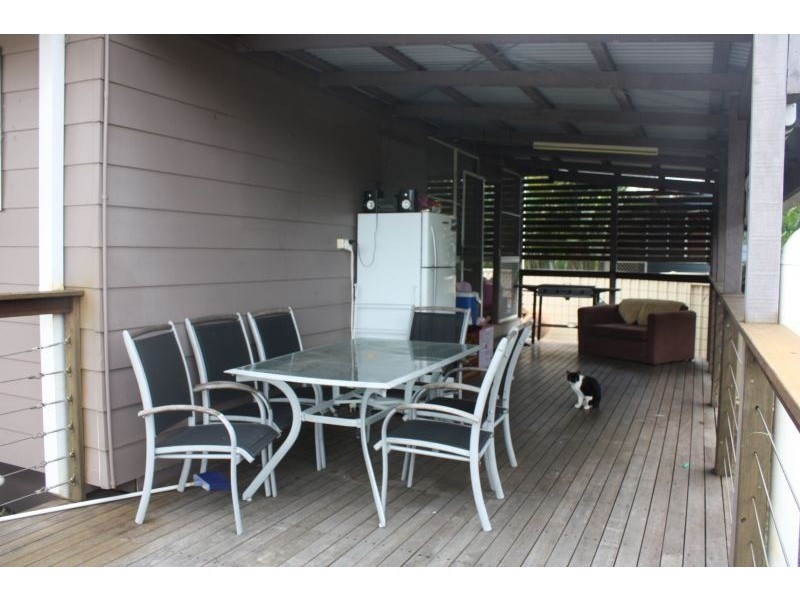 8 Barry Street, Emerald QLD 4720