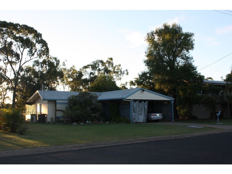 53 Clarence Baker Drive, Middlemount QLD 4746