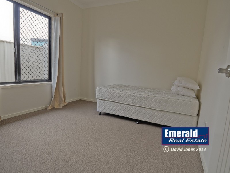 26 Kidd Street, Emerald QLD 4720