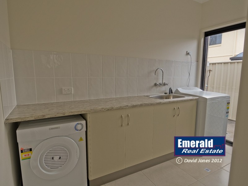 26 Kidd Street, Emerald QLD 4720