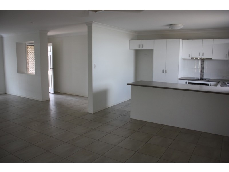 9 Rivergum Drive, Emerald QLD 4720