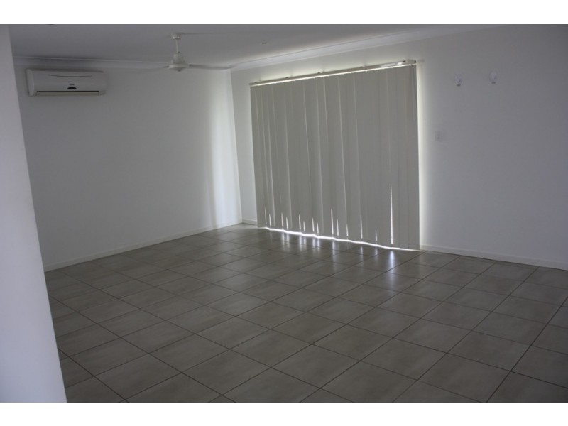 9 Rivergum Drive, Emerald QLD 4720