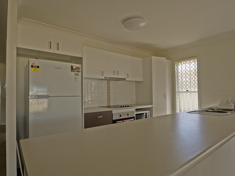 11 Windermere Street, Emerald QLD 4720