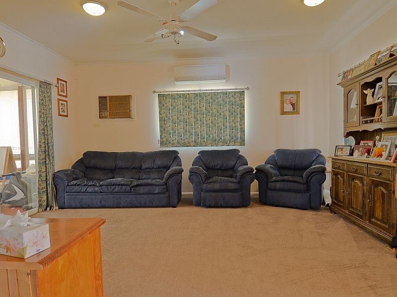 11 Alamein Drive, Emerald QLD 4720