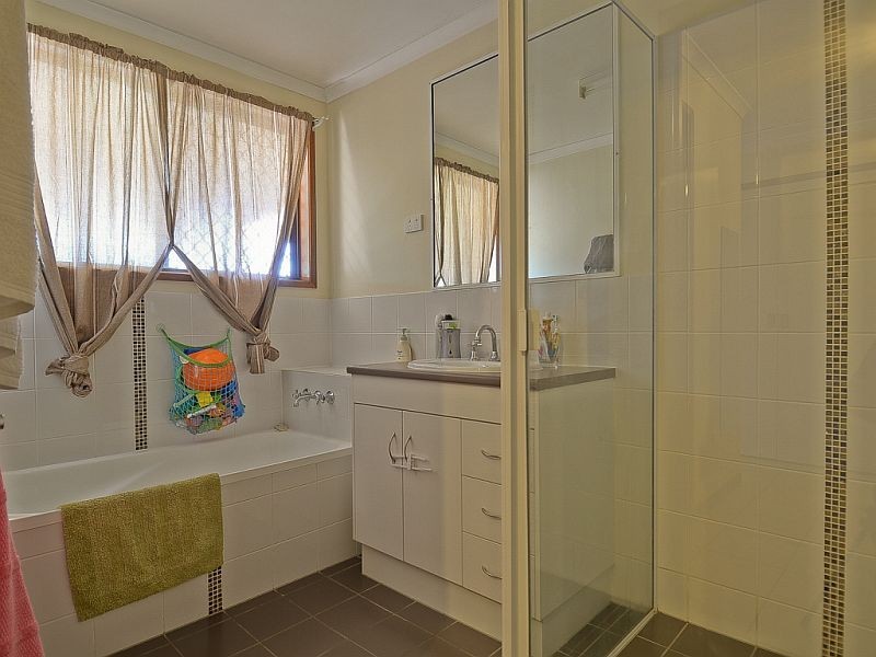 59 Park Avenue, Emerald QLD 4720