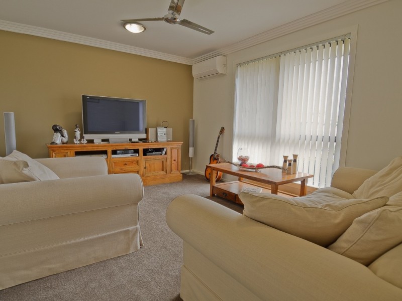 30 Bluegums Drive, Emerald QLD 4720