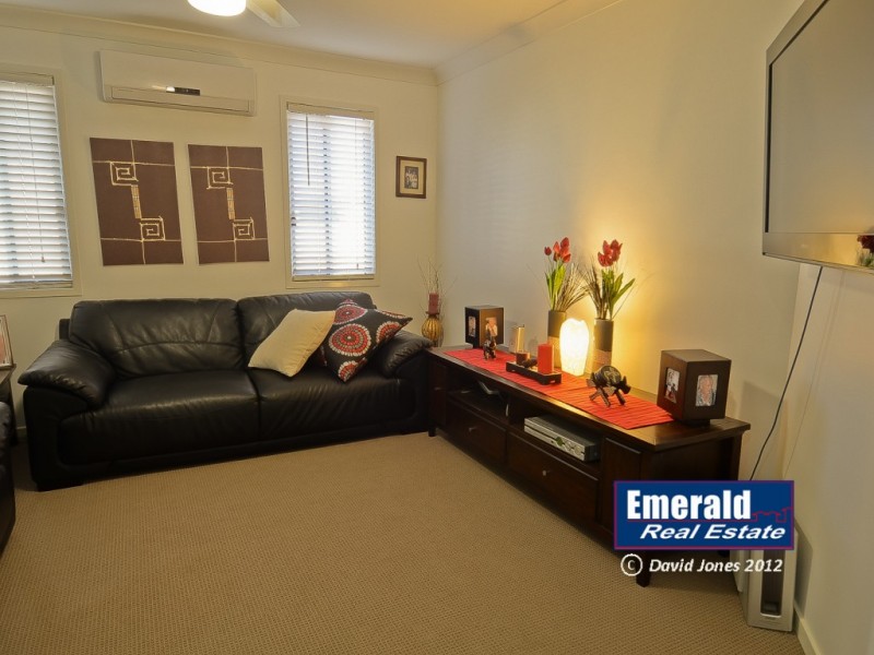 30 Newman Drive, Emerald QLD 4720