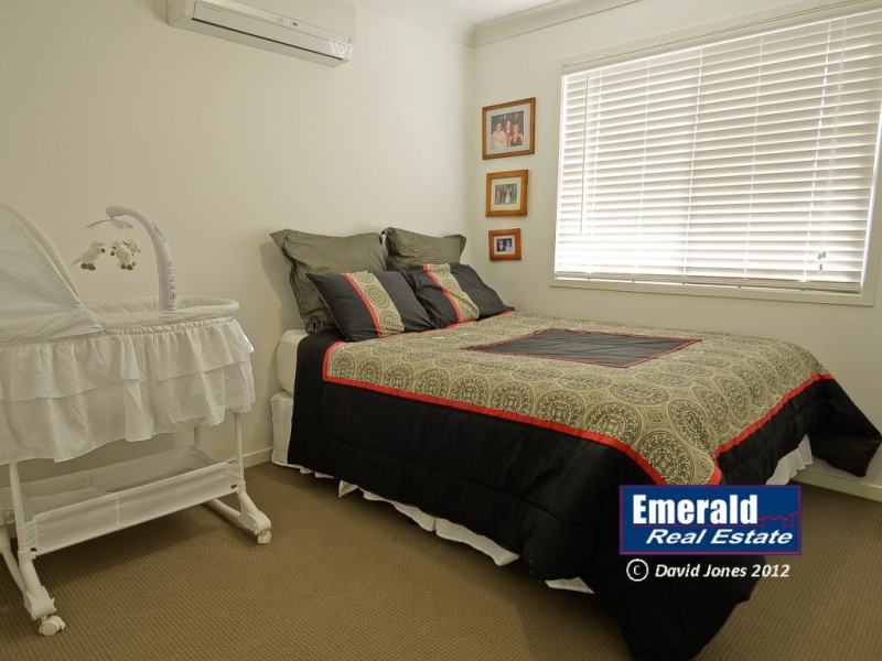 30 Newman Drive, Emerald QLD 4720