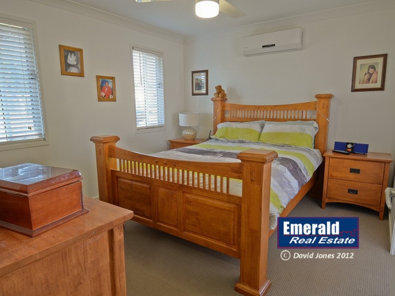 30 Newman Drive, Emerald QLD 4720