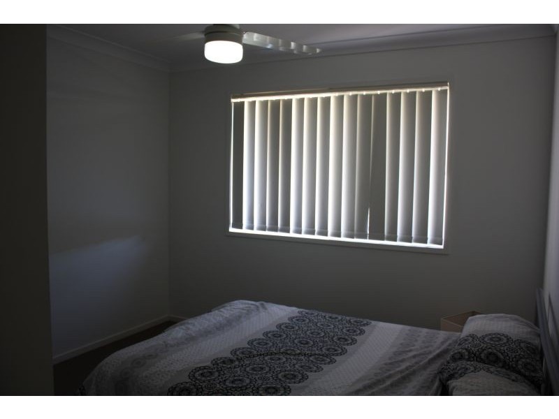 3 Lakeside Drive, Emerald QLD 4720