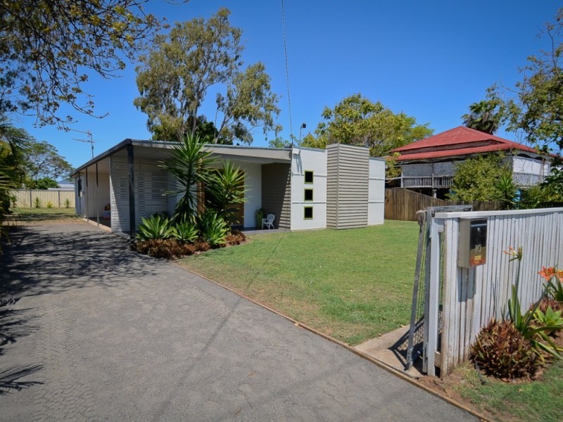 70 Ruby Street, Emerald QLD 4720