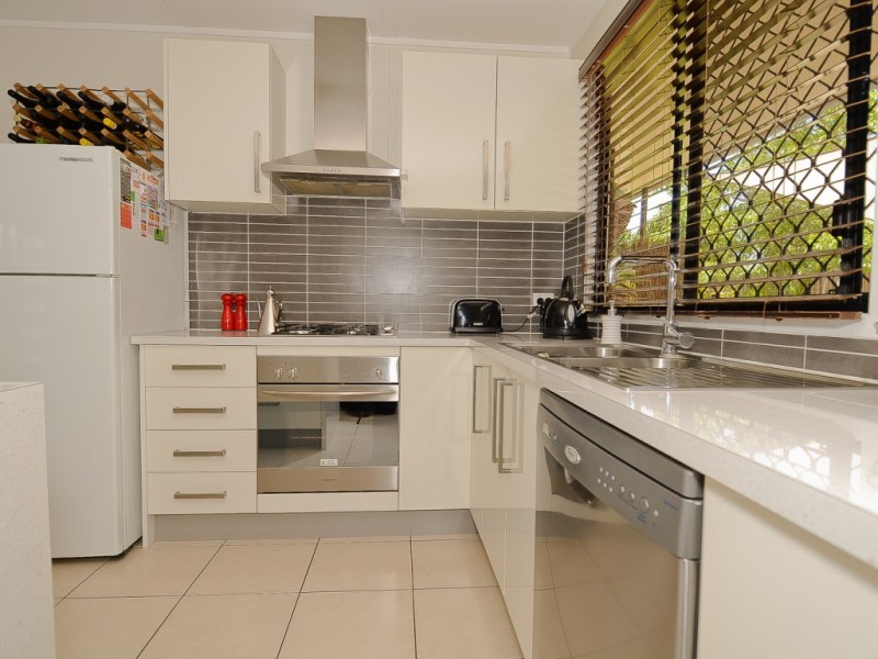 70 Ruby Street, Emerald QLD 4720