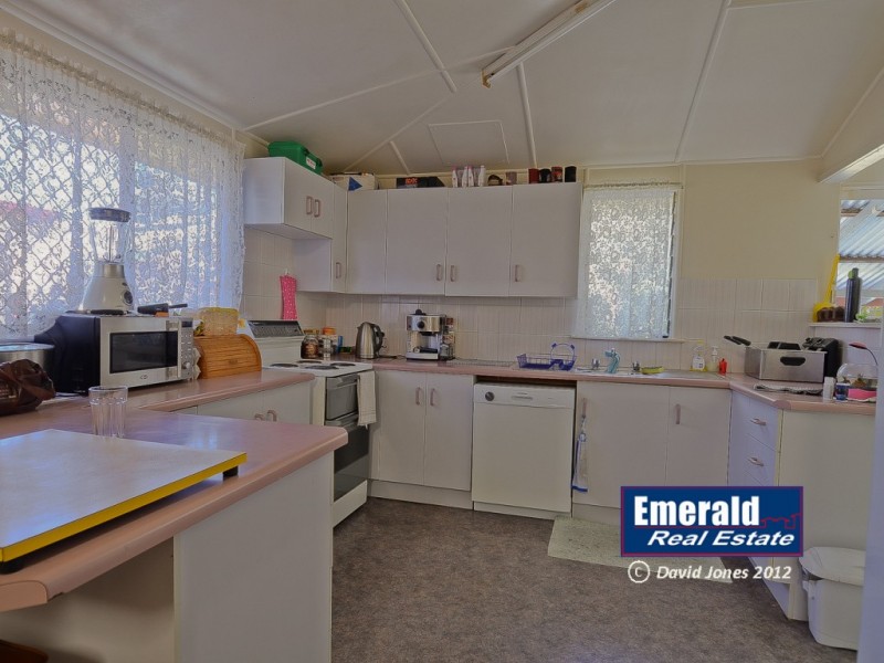 64 Ruby Street, Emerald QLD 4720