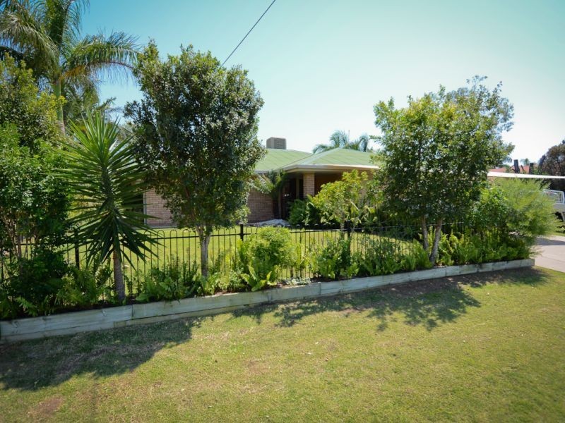 3 Crozier Crescent, Emerald QLD 4720