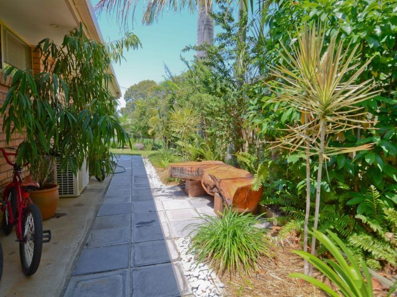 3 Crozier Crescent, Emerald QLD 4720