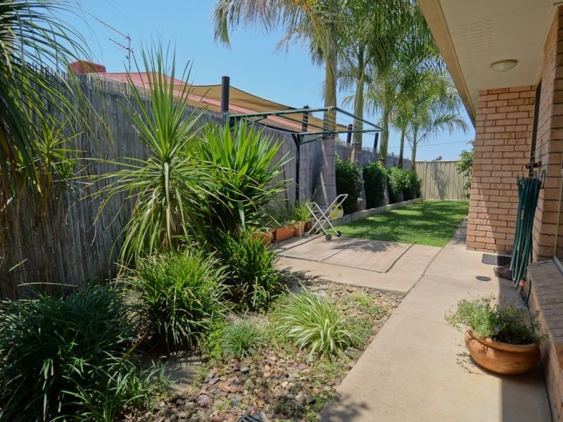3 Crozier Crescent, Emerald QLD 4720