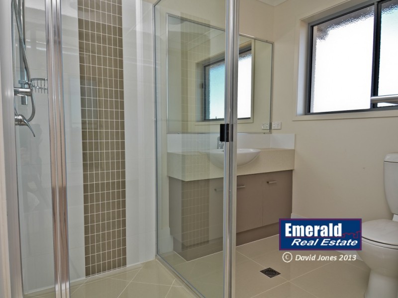 22 Maranda St, Emerald QLD 4720