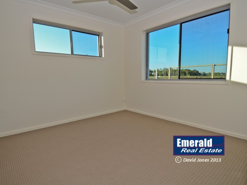 22 Maranda St, Emerald QLD 4720
