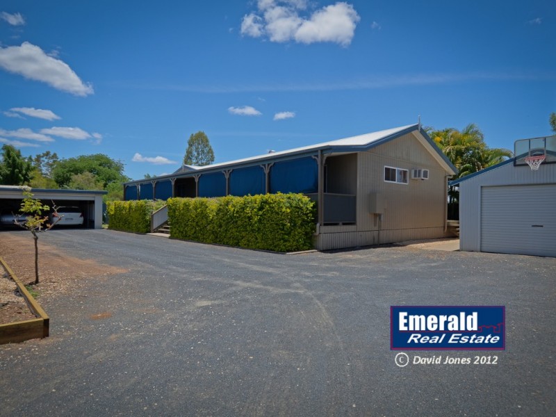 104 Ruby, Emerald QLD 4720