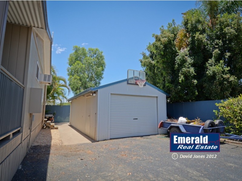 104 Ruby, Emerald QLD 4720