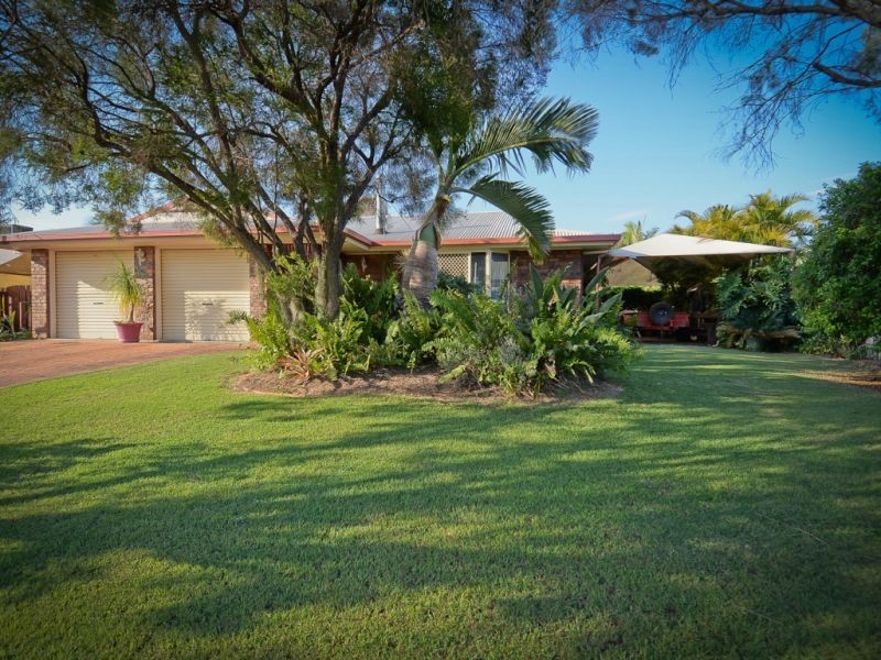 11 Cowan Crescent, Emerald QLD 4720