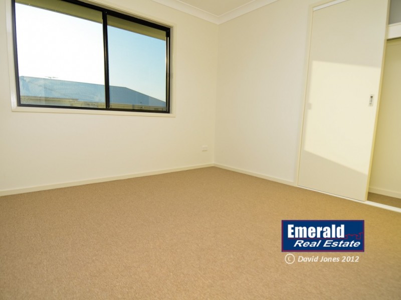 14 Kassidy St, Emerald QLD 4720