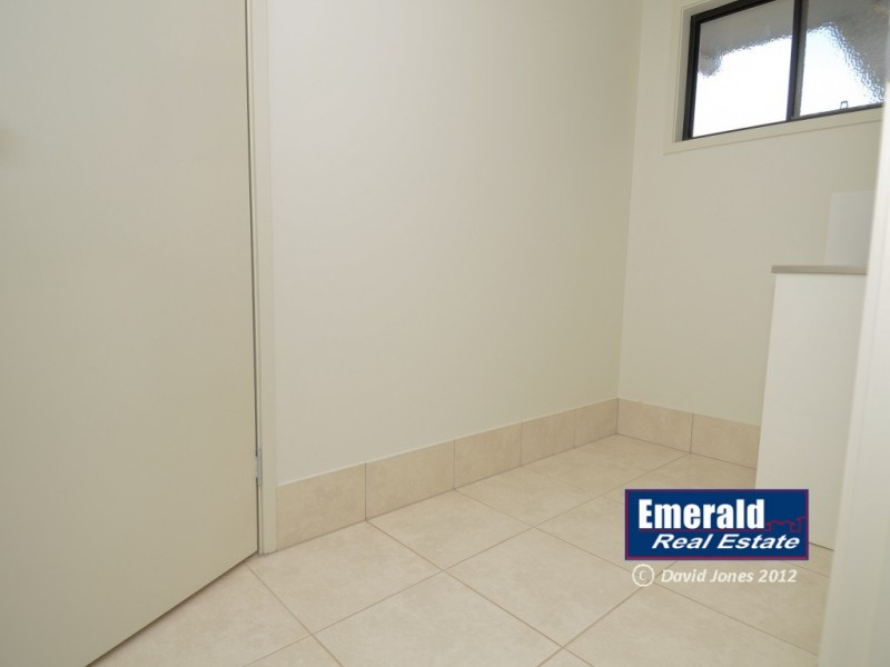 14 Kassidy St, Emerald QLD 4720