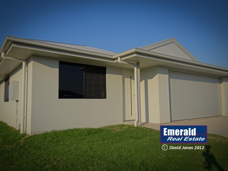 14 Kassidy St, Emerald QLD 4720