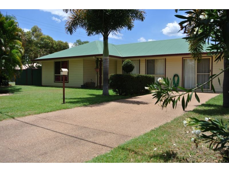 1 Peggy Court, Emerald QLD 4720