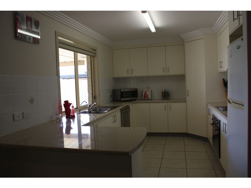 34 Blue Gums Drive, Emerald QLD 4720