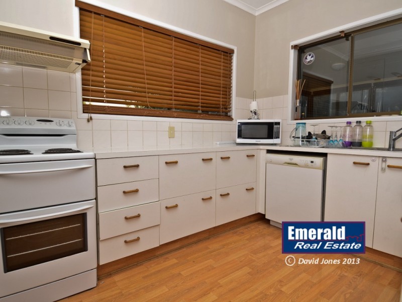 21 Bonython Drive, Emerald QLD 4720