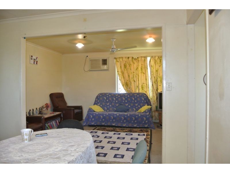 44 Moody Street, Emerald QLD 4720