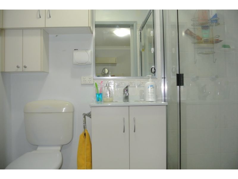 11B Crendon Street, Emerald QLD 4720