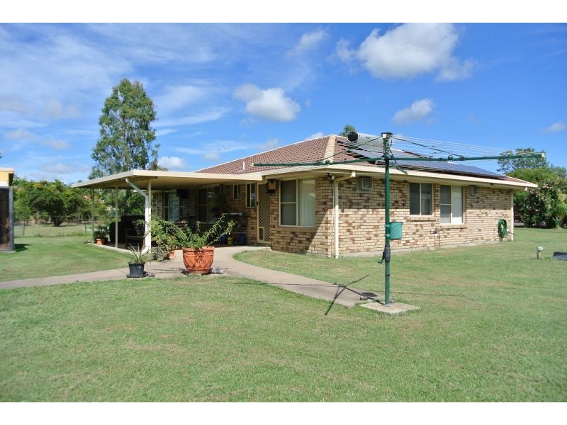 11B Crendon Street, Emerald QLD 4720