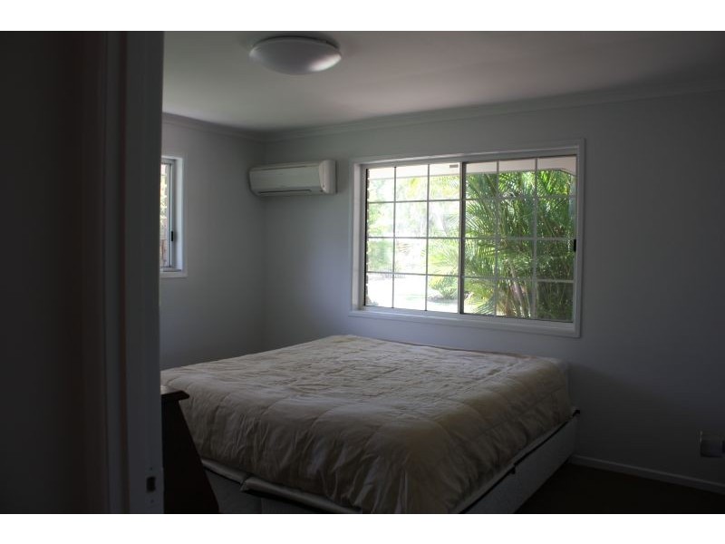 6 Oxley Court, Emerald QLD 4720