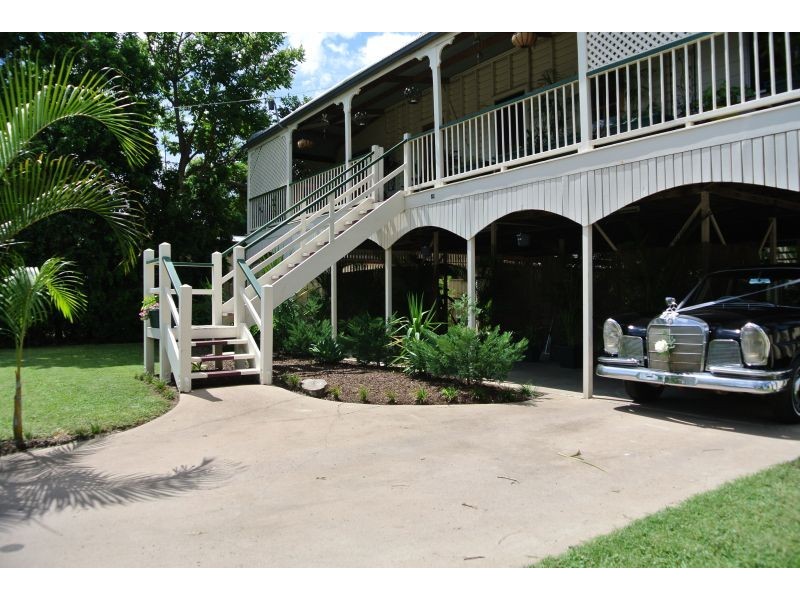51 Esmond Street, Emerald QLD 4720