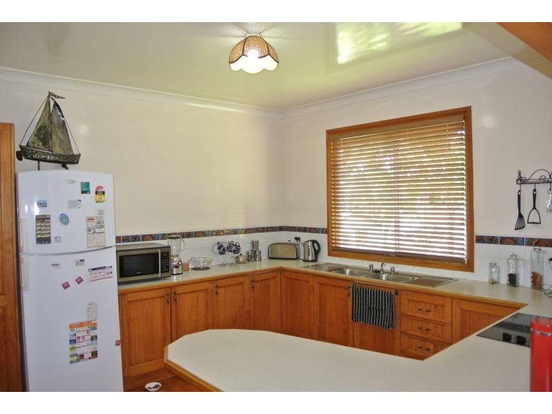 51 Esmond Street, Emerald QLD 4720