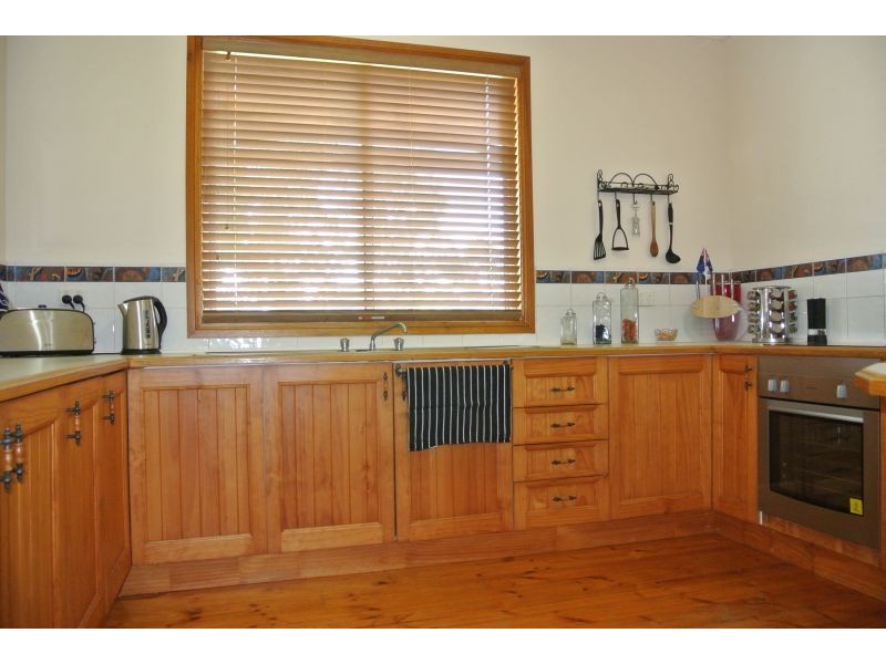 51 Esmond Street, Emerald QLD 4720