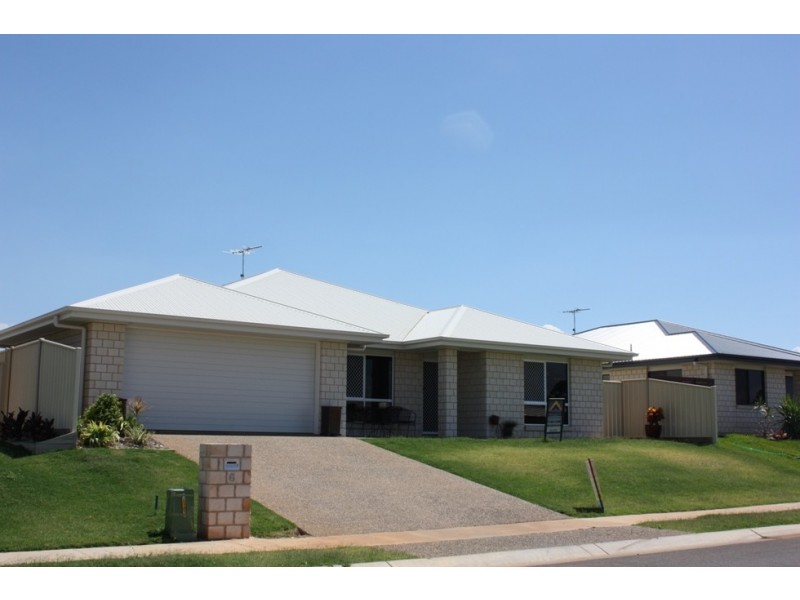 6 Canterbury Road, Emerald QLD 4720