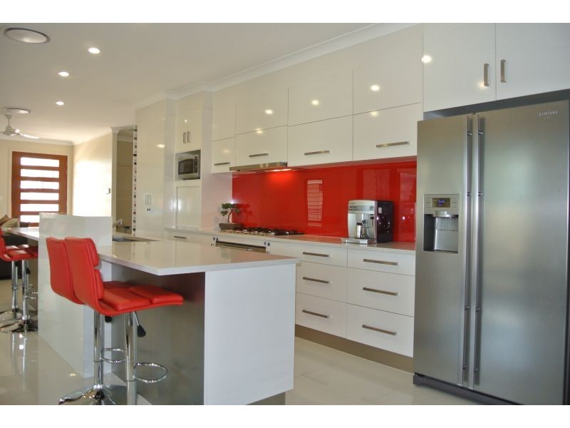 17 Ironbark Drive, Emerald QLD 4720