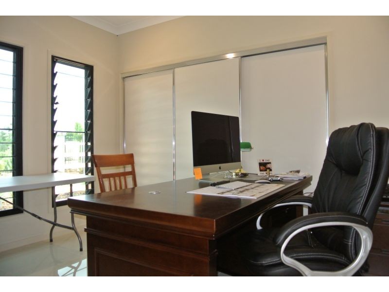 17 Ironbark Drive, Emerald QLD 4720