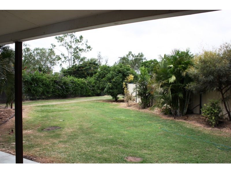 11 Campbell Street, Emerald QLD 4720