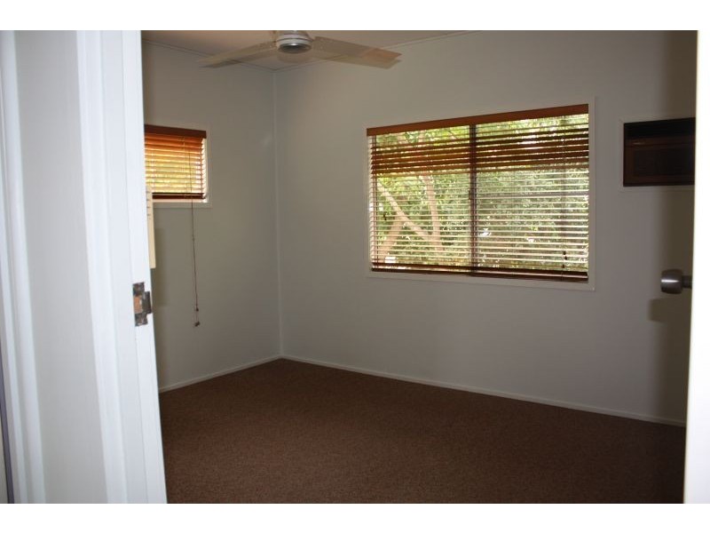 7 McKendry Street, Emerald QLD 4720