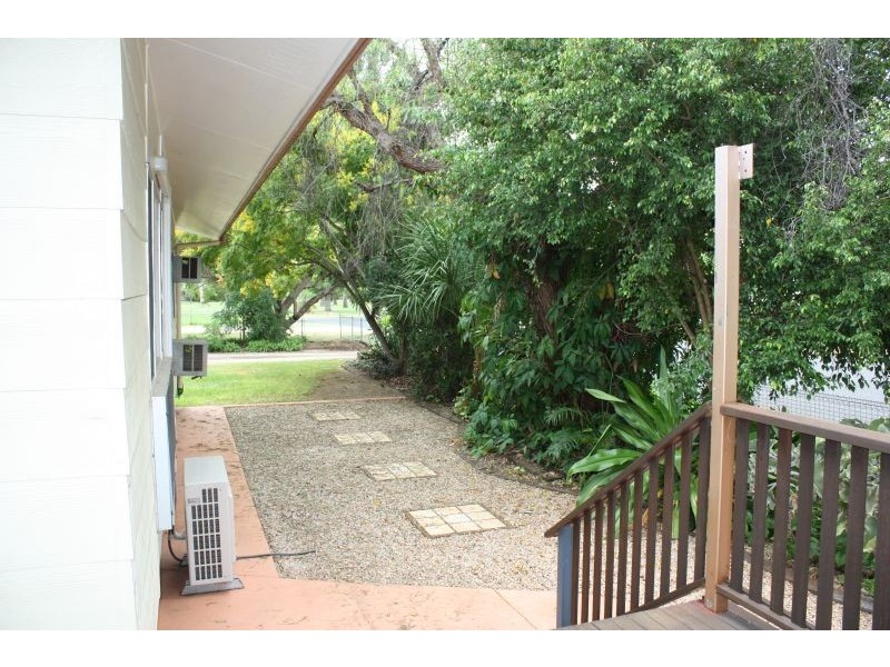 7 McKendry Street, Emerald QLD 4720