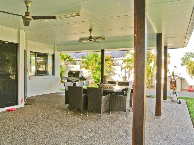 3 Downs Court, Emerald QLD 4720